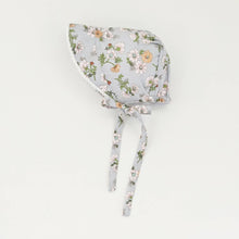 Cargar imagen en el visor de la galería, Daisy Baby Sunbonnet UPF 25+
