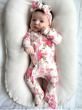 Load image into Gallery viewer, 2-Way Zip Ruffle Footie, Country Daydream
